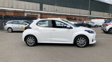 Toyota Yaris 1.5 Hybrid Icon 5dr CVT Hybrid Hatchback